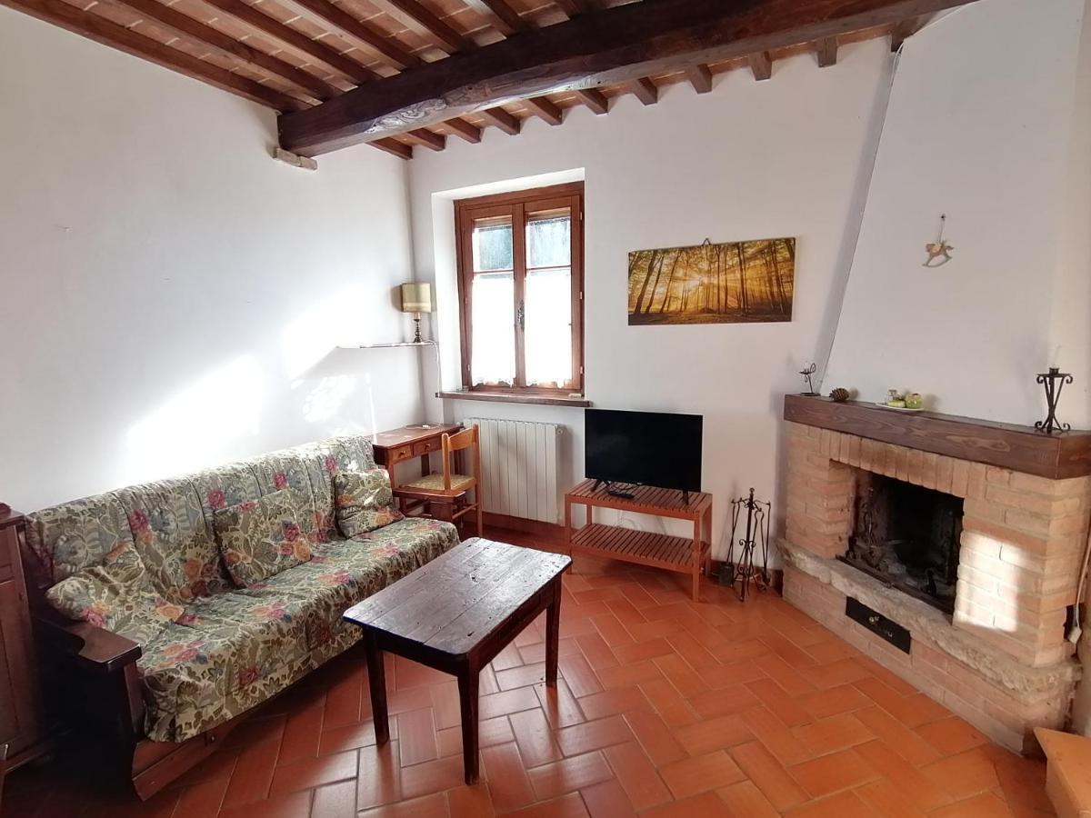 La Capannina Apartment Volterra Exterior foto
